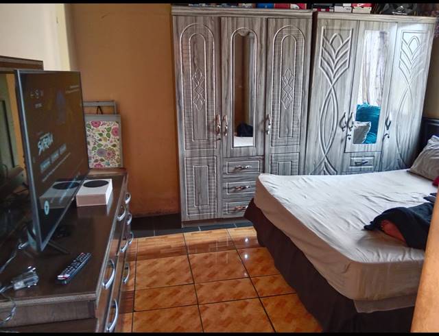 2 BEDROOM FREEHOLD FOR SALE IN NORTHDALE